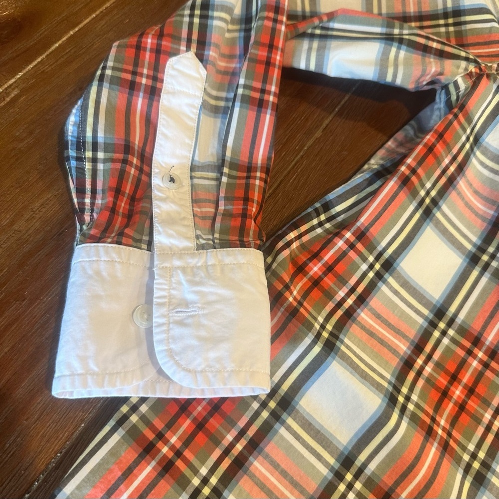 J. Crew Classic Re-Imagined Women’s Plaid Long Sleeve Button Up Shirt Size 4 - Picture 3 of 7